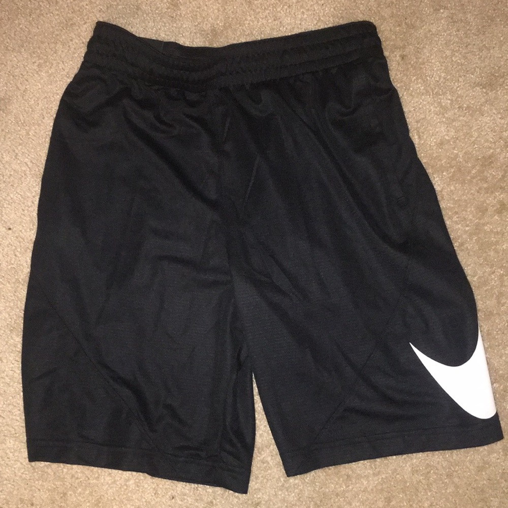 Men Nike basketball shorts